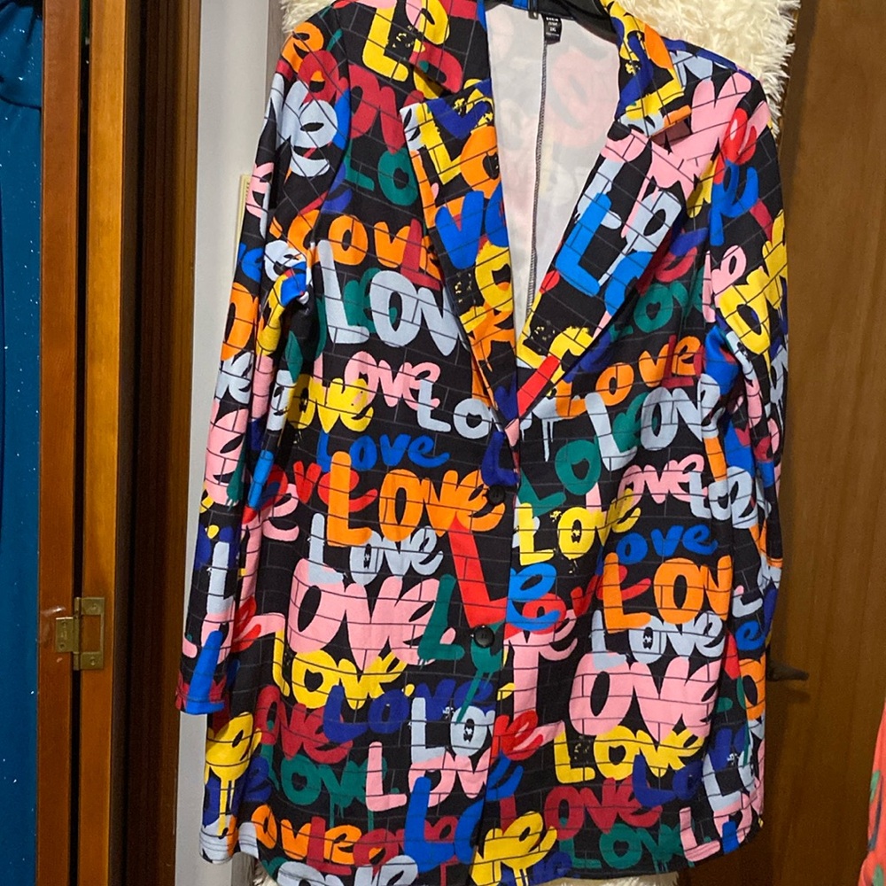 SHEIN Multicolor 'Love' Print Blazer Jacket